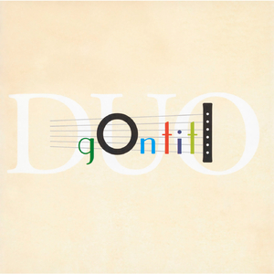 故意不戴胸罩露出奶头的教师微博
